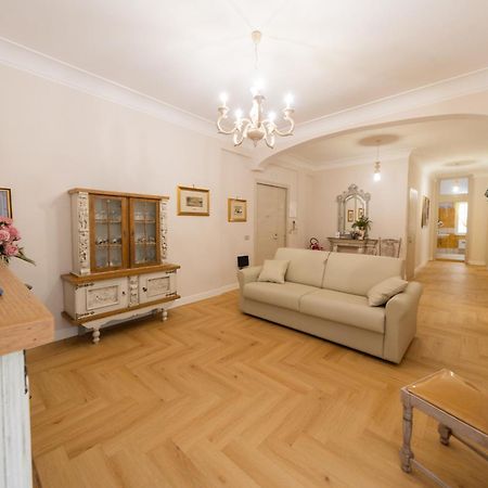 Aep House Pompei Apartment Екстериор снимка